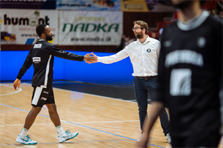 32. kolo Tipos SBL: BC Prievidza - Iskra Svit 100:77 (Vladimír Králik)	