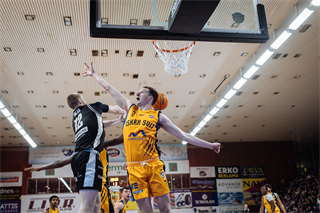32. kolo Tipos SBL: BC Prievidza - Iskra Svit 100:77 (Vladimír Králik)	