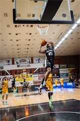 32. kolo Tipos SBL: BC Prievidza - Iskra Svit 100:77 (Vladimír Králik)	