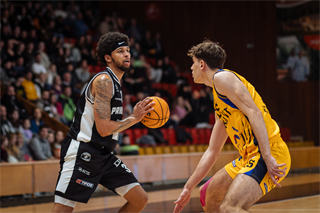 32. kolo Tipos SBL: BC Prievidza - Iskra Svit 100:77 (Vladimír Králik)	