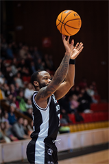 32. kolo Tipos SBL: BC Prievidza - Iskra Svit 100:77 (Vladimír Králik)	
