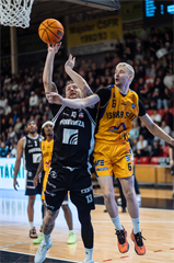 32. kolo Tipos SBL: BC Prievidza - Iskra Svit 100:77 (Vladimír Králik)	