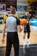 32. kolo Tipos SBL: BC Prievidza - Iskra Svit 100:77 (Vladimír Králik)	