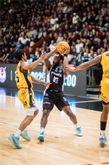 32. kolo Tipos SBL: BC Prievidza - Iskra Svit 100:77 (Vladimír Králik)	