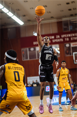 32. kolo Tipos SBL: BC Prievidza - Iskra Svit 100:77 (Vladimír Králik)	