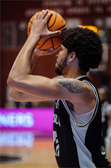 32. kolo Tipos SBL: BC Prievidza - Iskra Svit 100:77 (Vladimír Králik)	