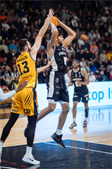 32. kolo Tipos SBL: BC Prievidza - Iskra Svit 100:77 (Vladimír Králik)	