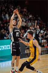 32. kolo Tipos SBL: BC Prievidza - Iskra Svit 100:77 (Vladimír Králik)	