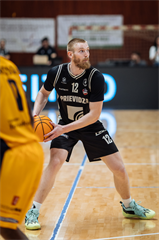 32. kolo Tipos SBL: BC Prievidza - Iskra Svit 100:77 (Vladimír Králik)	