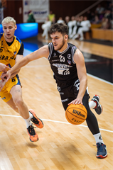 32. kolo Tipos SBL: BC Prievidza - Iskra Svit 100:77 (Vladimír Králik)	