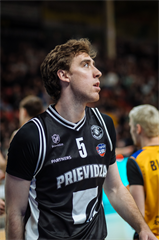 32. kolo Tipos SBL: BC Prievidza - Iskra Svit 100:77 (Vladimír Králik)	