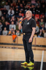 34. kolo Tipos SBL: BC Prievidza - BC Komárno 79:81 (Lukáš Droppan)	