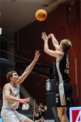 35. kolo Tipos SBL: BC Prievidza - NEXTGEN Slovakia 99:73 (Vladimír Králik)	
