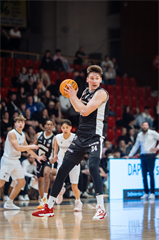 35. kolo Tipos SBL: BC Prievidza - NEXTGEN Slovakia 99:73 (Vladimír Králik)	