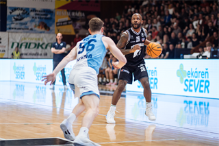 1. zápas štvrťfinále Tipos SBL: BC Prievidza - Nitra Blue Wings 87:76 (Vladimír Králik)	