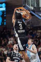 1. zápas štvrťfinále Tipos SBL: BC Prievidza - Nitra Blue Wings 87:76 (Vladimír Králik)	