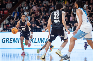 3. zápas štvrťfinále Tipos SBL: BC Prievidza - Nitra Blue Wings 74:77 (Vladimír Králik)