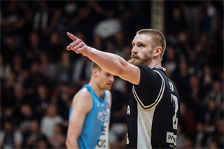 3. zápas štvrťfinále Tipos SBL: BC Prievidza - Nitra Blue Wings 74:77 (Vladimír Králik)
