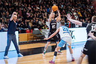3. zápas štvrťfinále Tipos SBL: BC Prievidza - Nitra Blue Wings 74:77 (Vladimír Králik)
