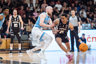 3. zápas štvrťfinále Tipos SBL: BC Prievidza - Nitra Blue Wings 74:77 (Vladimír Králik)