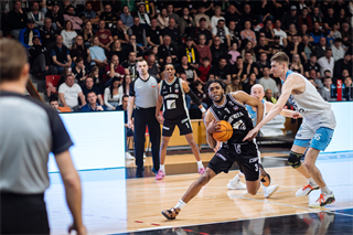 3. zápas štvrťfinále Tipos SBL: BC Prievidza - Nitra Blue Wings 74:77 (Vladimír Králik)