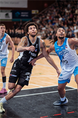 3. zápas štvrťfinále Tipos SBL: BC Prievidza - Nitra Blue Wings 74:77 (Vladimír Králik)