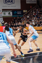 3. zápas štvrťfinále Tipos SBL: BC Prievidza - Nitra Blue Wings 74:77 (Vladimír Králik)