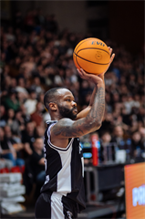 3. zápas štvrťfinále Tipos SBL: BC Prievidza - Nitra Blue Wings 74:77 (Vladimír Králik)
