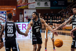 3. zápas štvrťfinále Tipos SBL: BC Prievidza - Nitra Blue Wings 74:77 (Vladimír Králik)