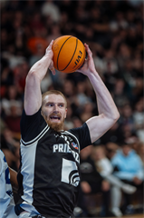 5. zápas štvrťfinále Tipos SBL: BC Prievidza - Nitra Blue Wings 84:87 (Vladimír Králik)	