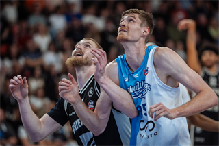 5. zápas štvrťfinále Tipos SBL: BC Prievidza - Nitra Blue Wings 84:87 (Vladimír Králik)	