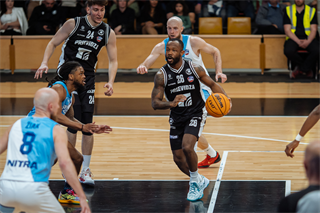5. zápas štvrťfinále Tipos SBL: BC Prievidza - Nitra Blue Wings 84:87 (Vladimír Králik)	