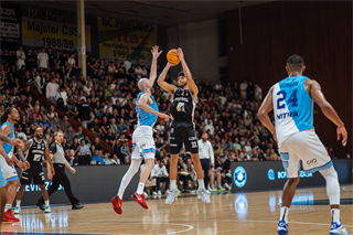 5. zápas štvrťfinále Tipos SBL: BC Prievidza - Nitra Blue Wings 84:87 (Vladimír Králik)	