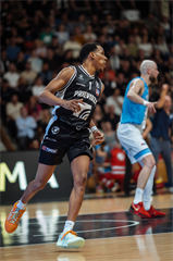 5. zápas štvrťfinále Tipos SBL: BC Prievidza - Nitra Blue Wings 84:87 (Vladimír Králik)	
