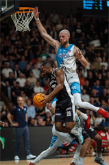 5. zápas štvrťfinále Tipos SBL: BC Prievidza - Nitra Blue Wings 84:87 (Vladimír Králik)	