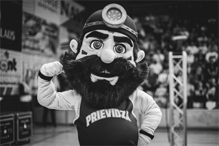 5. zápas štvrťfinále Tipos SBL: BC Prievidza - Nitra Blue Wings 84:87 (Vladimír Králik)	