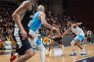 5. zápas štvrťfinále Tipos SBL: BC Prievidza - Nitra Blue Wings 84:87 (Vladimír Králik)	