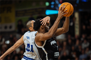 Kvalifikácia Európskeho pohára FIBA: BC Prievidza - Cibona Záhreb 101:94 (Vladimír Králik)