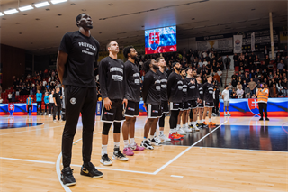 3. kolo TIPOS SBL: BC Prievidza - Nitra Blue Wings 72:74 (Vladimír Králik)