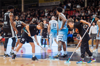 3. kolo TIPOS SBL: BC Prievidza - Nitra Blue Wings 72:74 (Vladimír Králik)