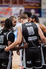 3. kolo TIPOS SBL: BC Prievidza - Nitra Blue Wings 72:74 (Vladimír Králik)