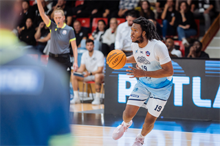 3. kolo TIPOS SBL: BC Prievidza - Nitra Blue Wings 72:74 (Vladimír Králik)