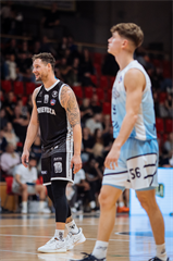 3. kolo TIPOS SBL: BC Prievidza - Nitra Blue Wings 72:74 (Vladimír Králik)