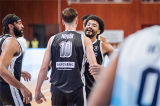 3. kolo TIPOS SBL: BC Prievidza - Nitra Blue Wings 72:74 (Vladimír Králik)