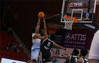 3. kolo TIPOS SBL: BC Prievidza - Nitra Blue Wings 72:74 (Ladislav Szibilla)	