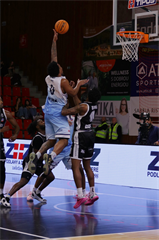 3. kolo TIPOS SBL: BC Prievidza - Nitra Blue Wings 72:74 (Ladislav Szibilla)	
