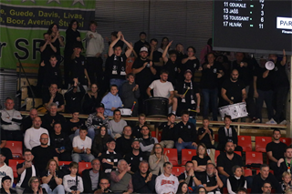 3. kolo TIPOS SBL: BC Prievidza - Nitra Blue Wings 72:74 (Ladislav Szibilla)	