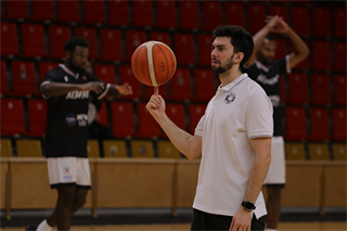 Európsky pohár FIBA: BC Prievidza - Keravnos BC 82:68 (Ladislav Szibilla)