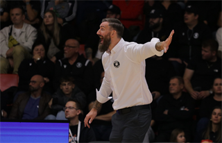 Európsky pohár FIBA: BC Prievidza - Keravnos BC 82:68 (Ladislav Szibilla)