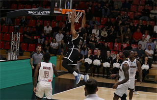 Európsky pohár FIBA: BC Prievidza - Keravnos BC 82:68 (Ladislav Szibilla)